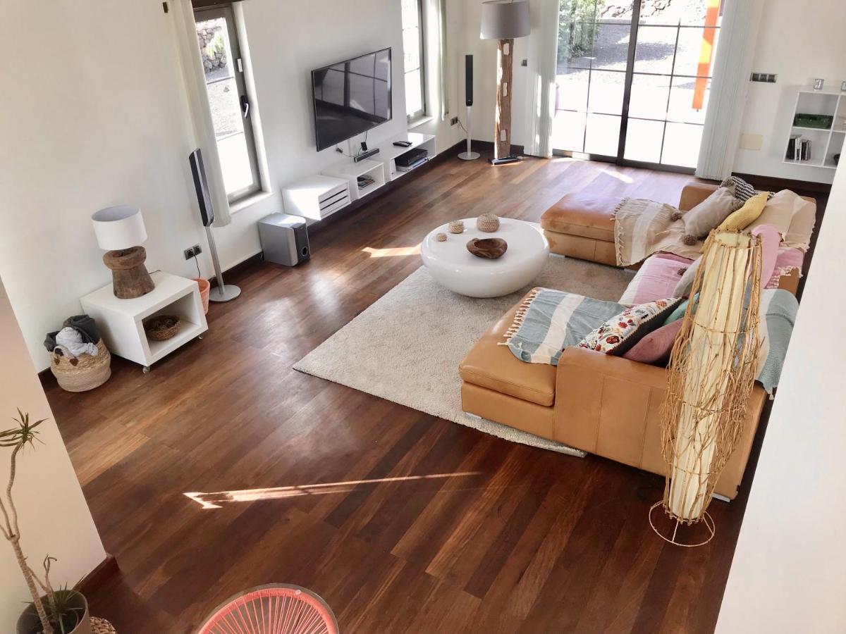 Villa Annunaki 拉哈雷斯 外观 照片